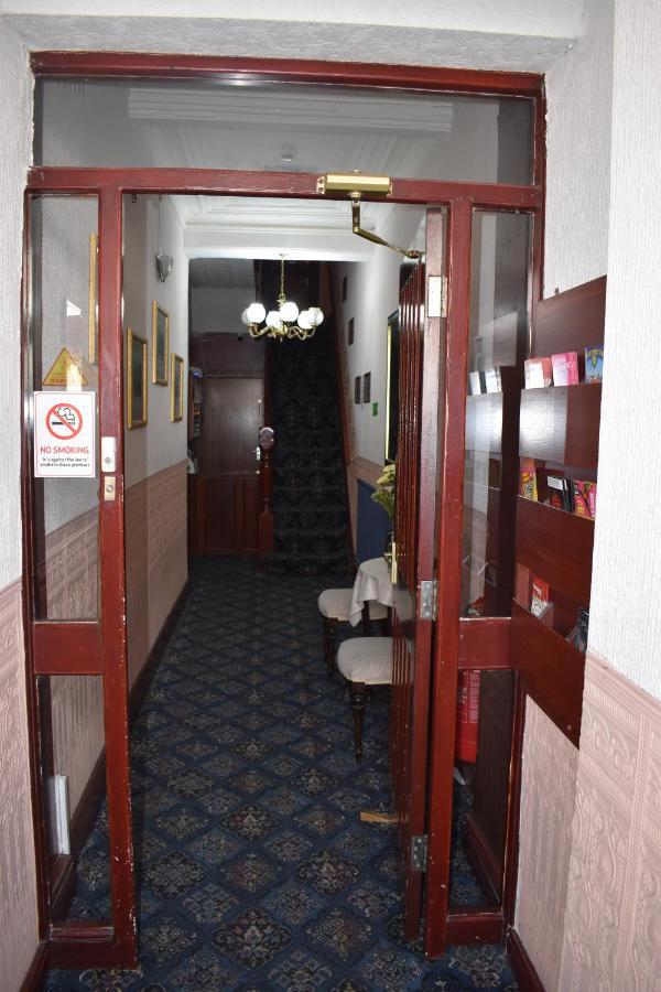 Lyndhurst Hotel Blackpool Exteriör bild
