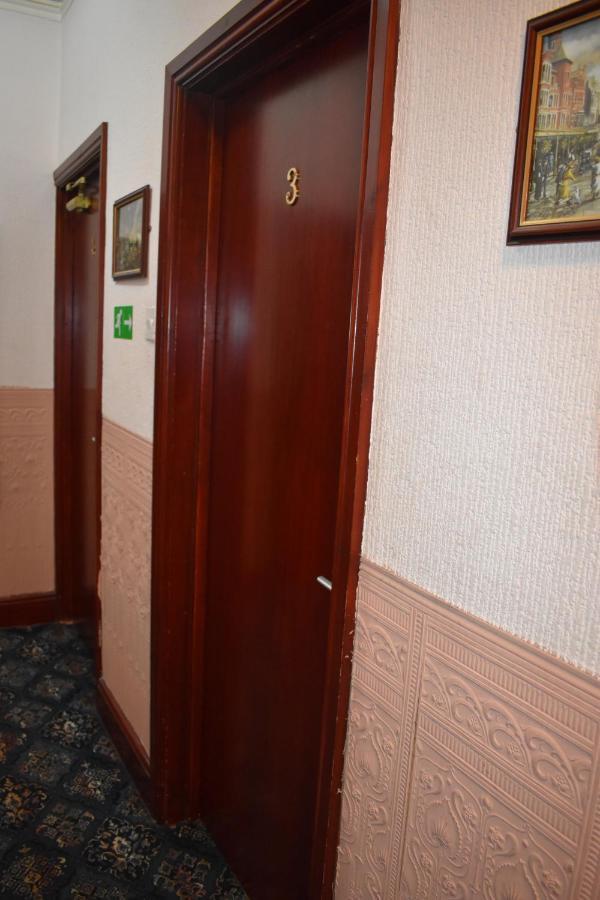 Lyndhurst Hotel Blackpool Exteriör bild