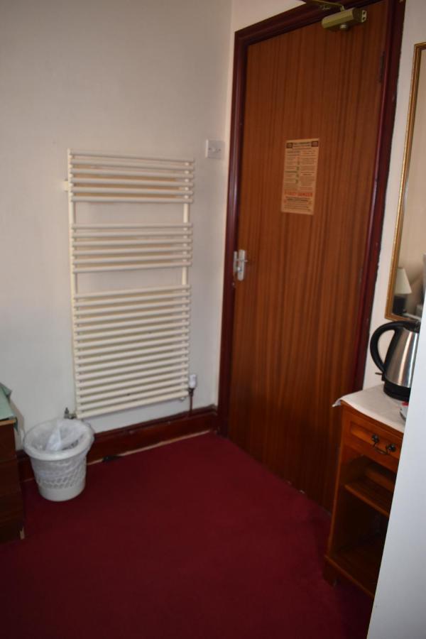Lyndhurst Hotel Blackpool Exteriör bild