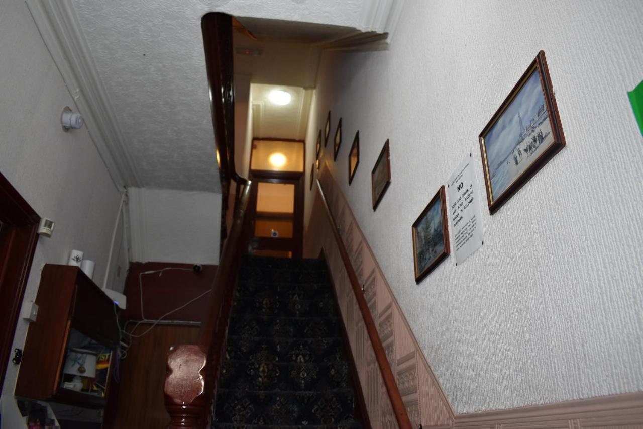 Lyndhurst Hotel Blackpool Exteriör bild